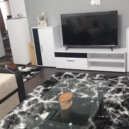 Jas Apartament Daire Lupeni  Dış mekan fotoğraf