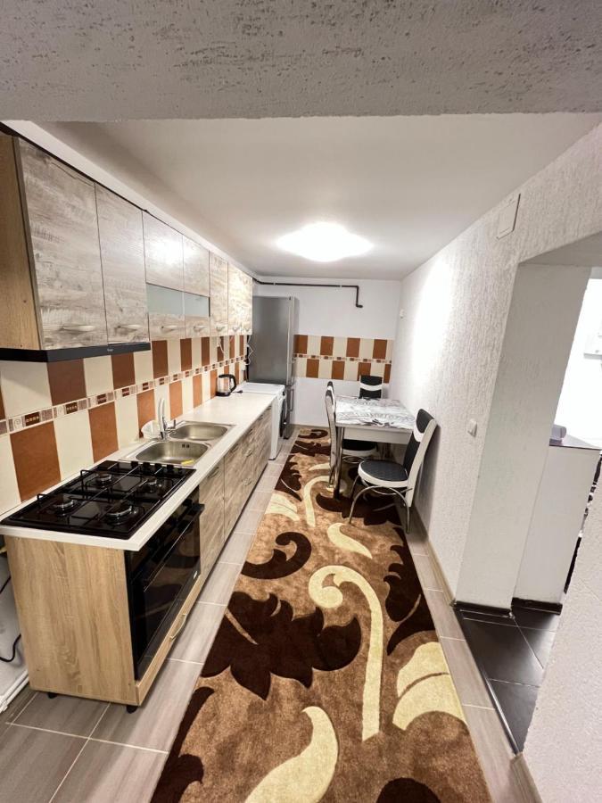 Jas Apartament Daire Lupeni  Dış mekan fotoğraf
